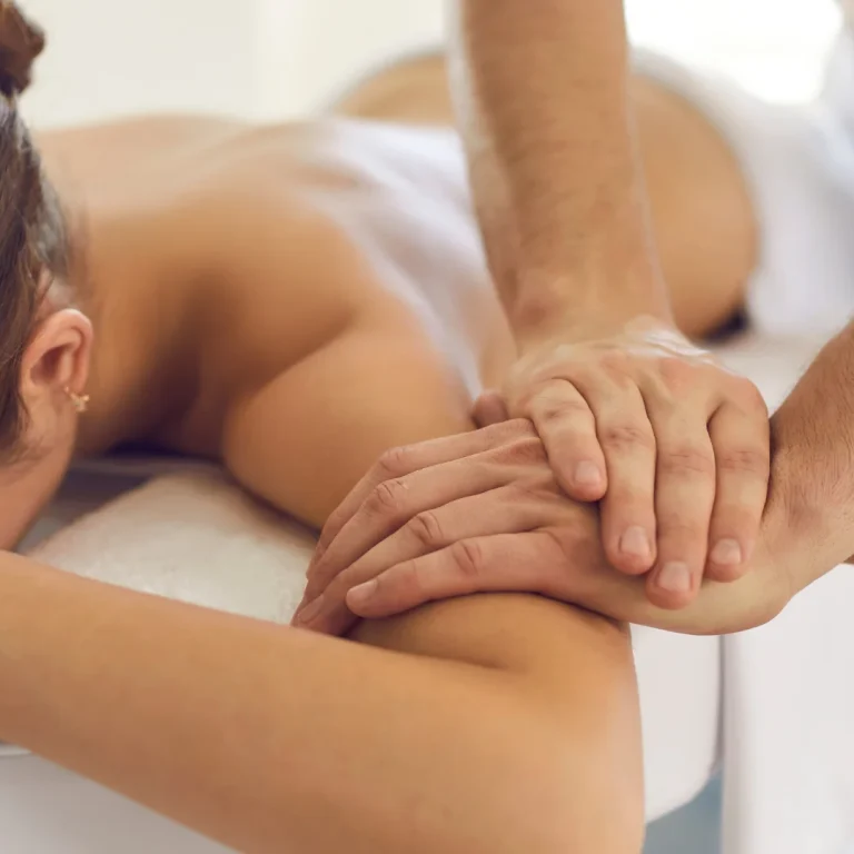 Qu est ce qu un étiopathe _ Etiopathe definition, soins et différences avec l’ostéopathie